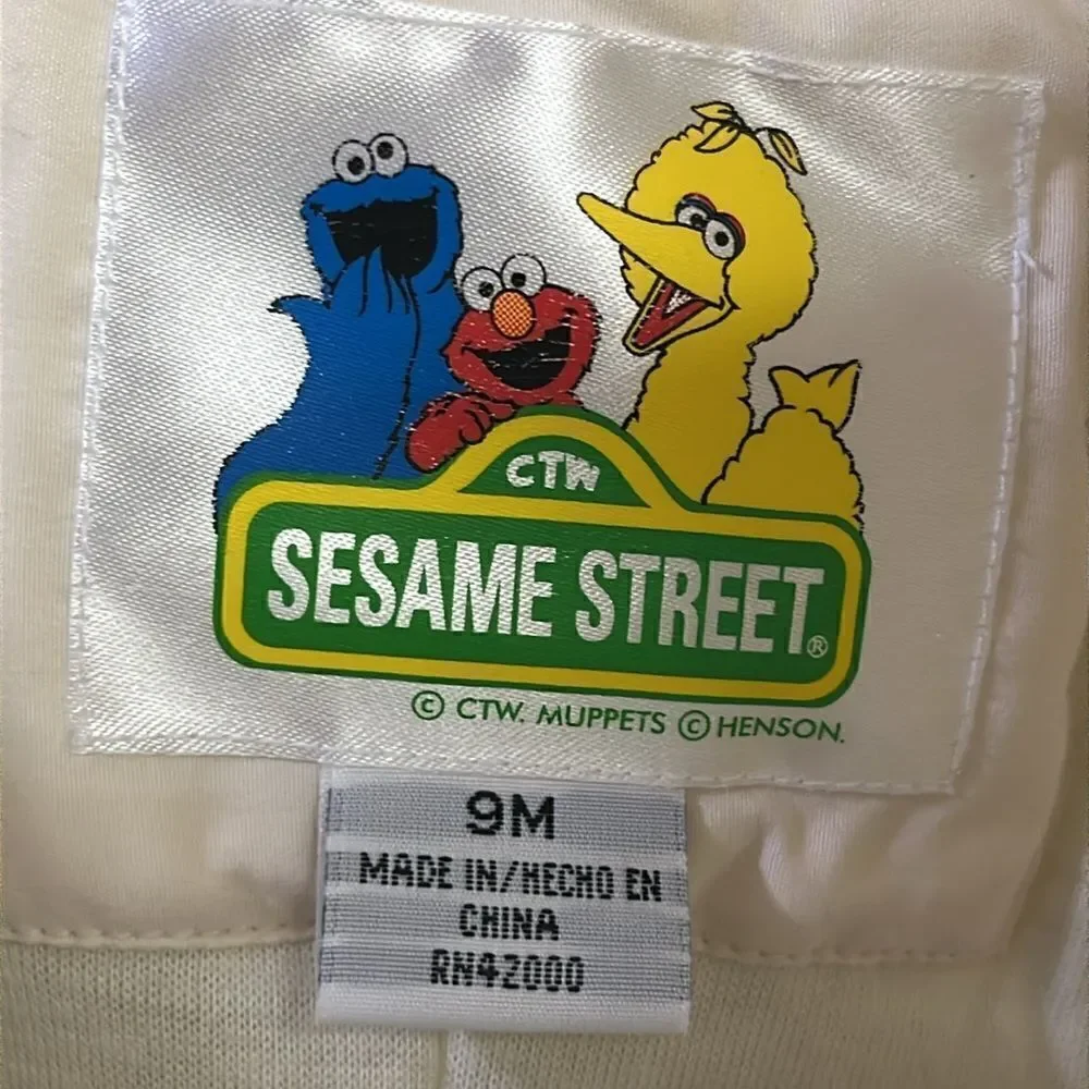Sesame Street Vintage 2001 Winter Snow Zip Up Lined Hooded One Piece Suit-9 mths